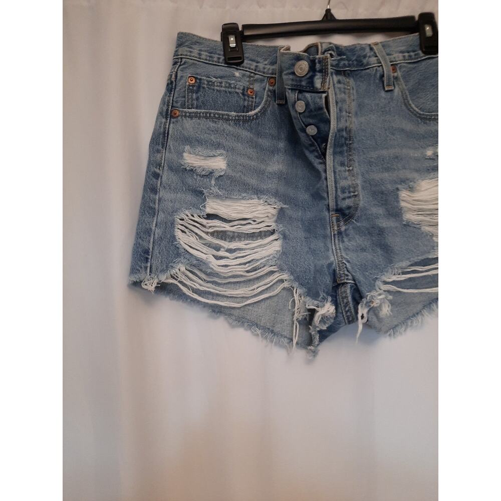 Levis Womens High Rise Denim Jean Shorts Reg Fit 3" Heavyweight 28 NWT msrp $49. - Picture 2 of 6